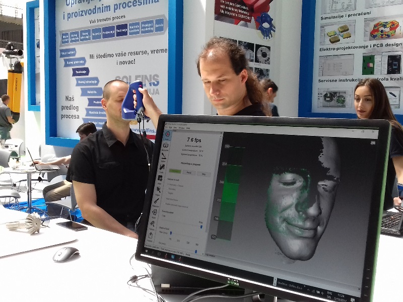 Odoo - Sample 3 for three columns