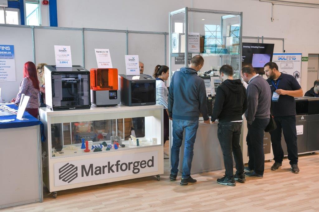 Odoo - Sample 2 for three columns